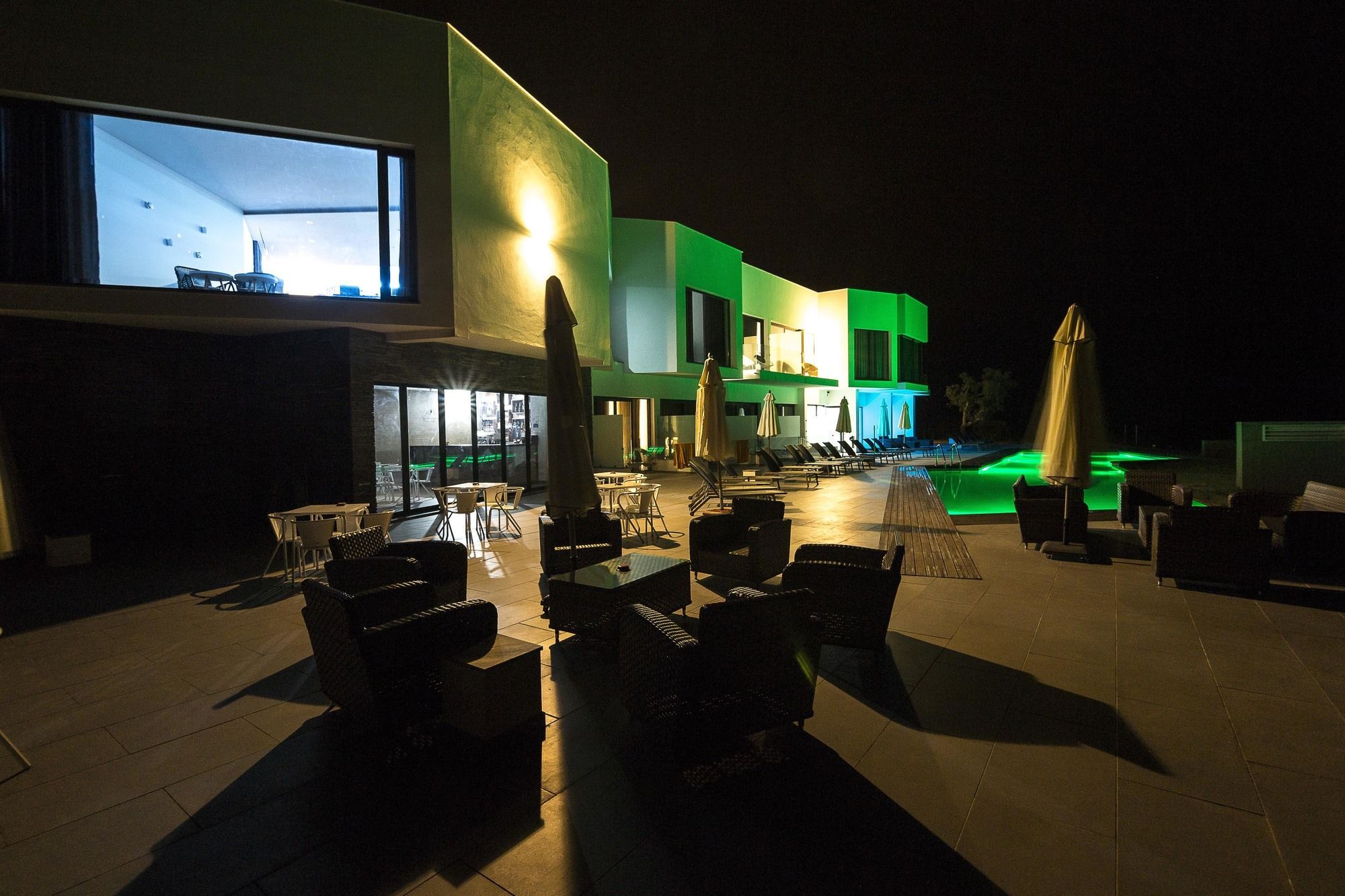 Enigma - Nature & Water Hotel Sao Teotonio Exterior photo